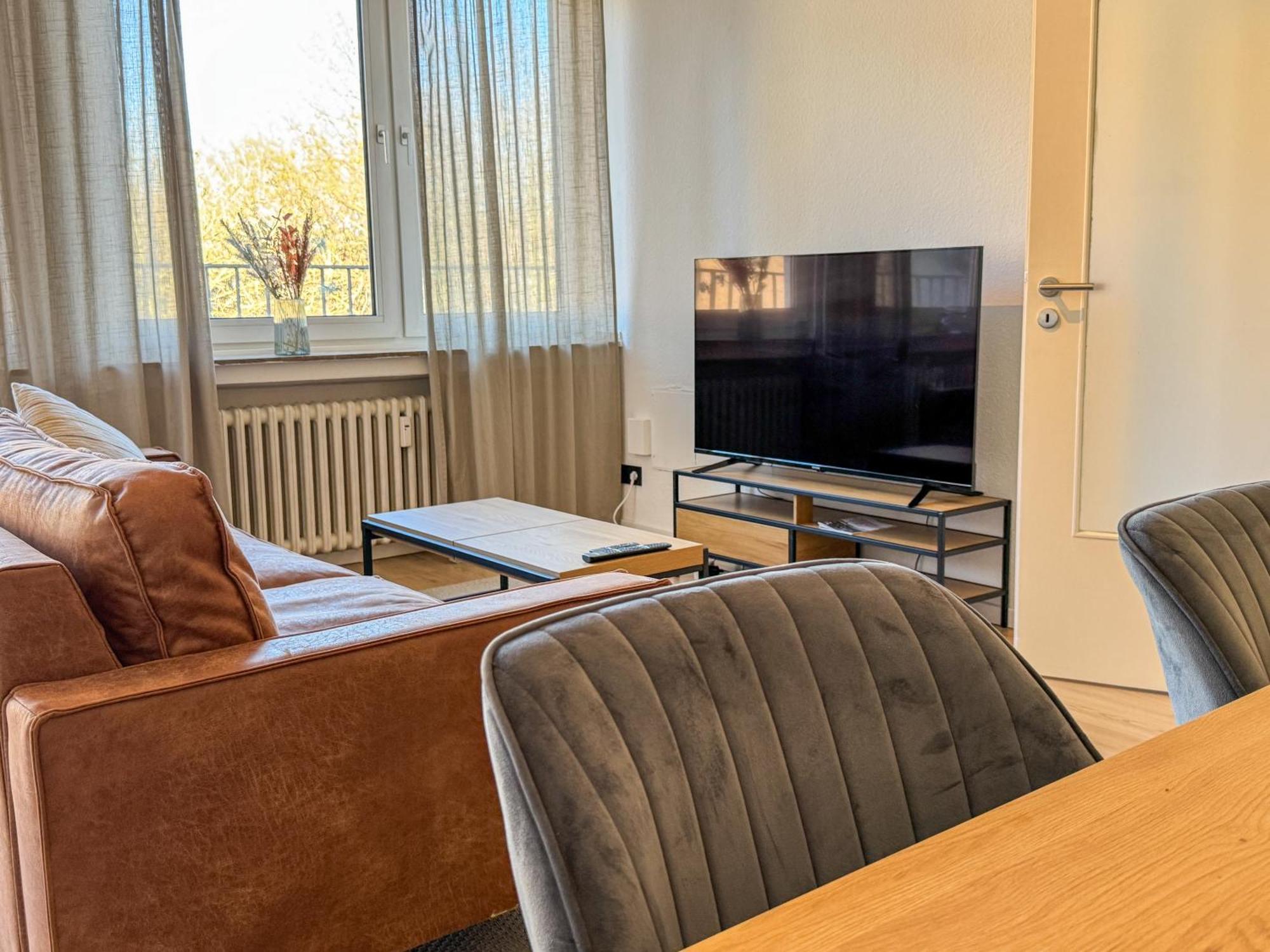 Duesseltal Messe 100qm Appartamento Düsseldorf
